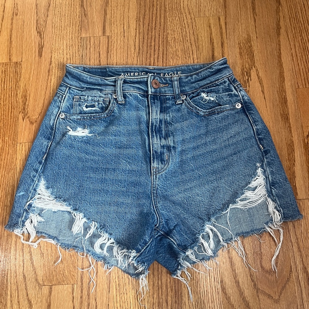 Women’s American Eagle High Waisted Blue Denim Shorts Size 00